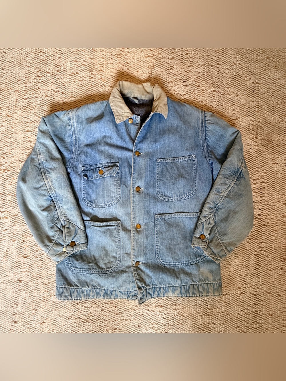 Carhartt Vintage Light Blue Denim Chore Jacket with Contrast Corduroy Collar